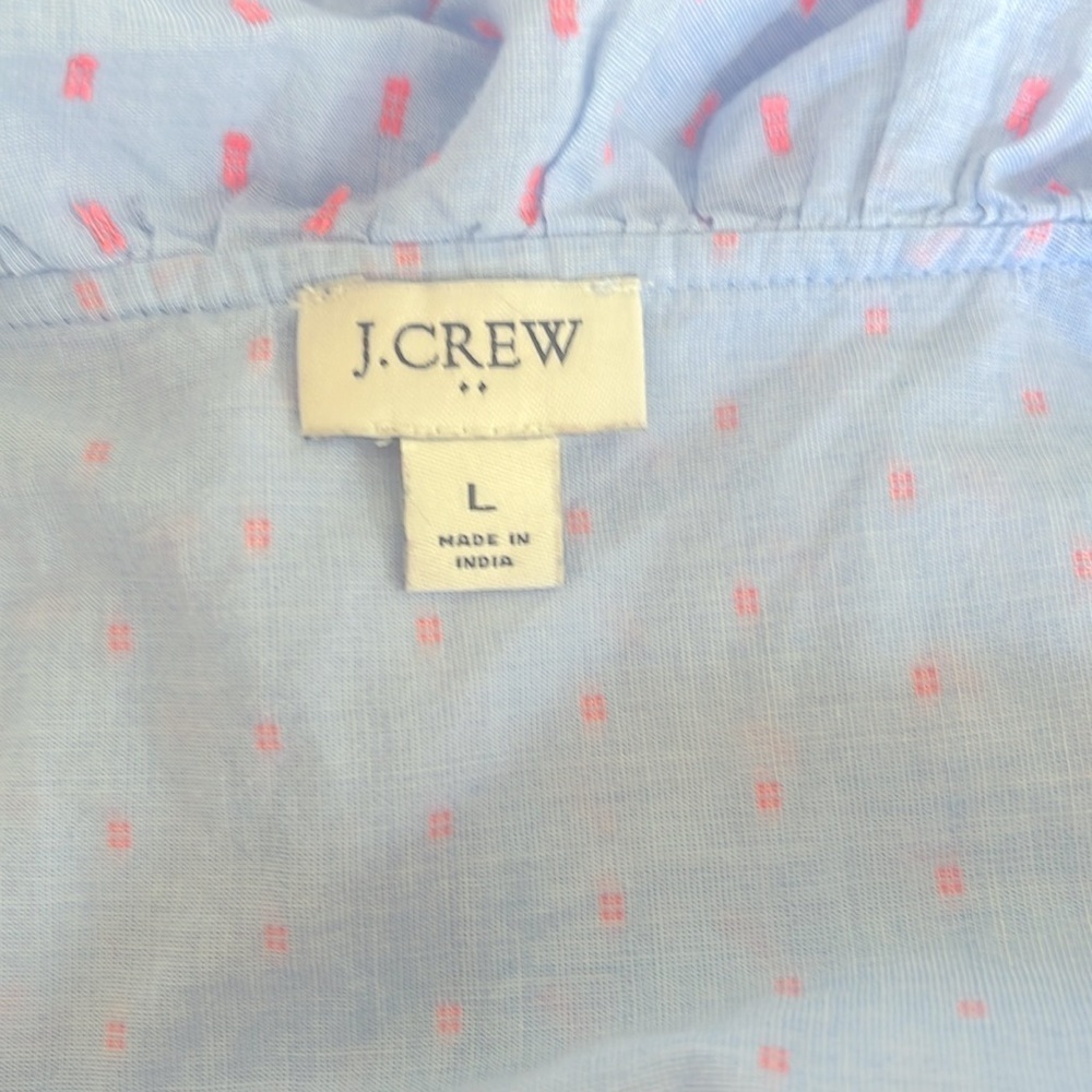 J..CREW Light Blue Blouse with🌸 Pink Accents - Picture 2 of 8